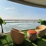 Luxury Vello Stay Supernova